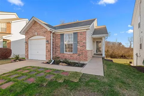 720 Wayland Dr, O'fallon, MO 63366
