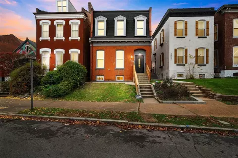 2852 Arsenal St, Saint Louis, MO 63118