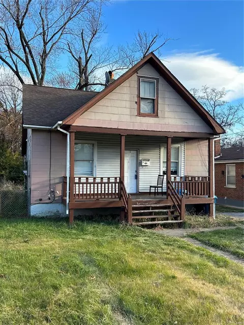 5212 Hamilton Ave, Saint Louis, MO 63136