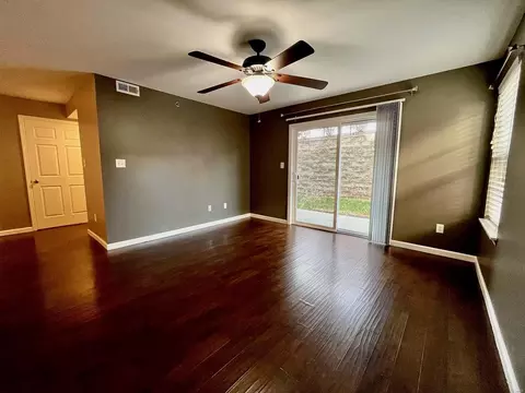 14102 Spring Creek Ln, O'fallon, MO 63368 photo 18