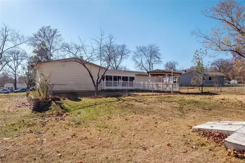9 Elannchester Dr, Manchester, MO 63011 photo 15