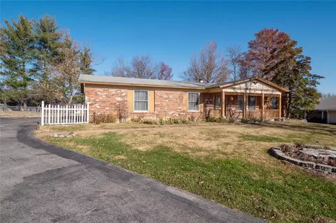 9 Elannchester Dr, Manchester, MO 63011 photo 3