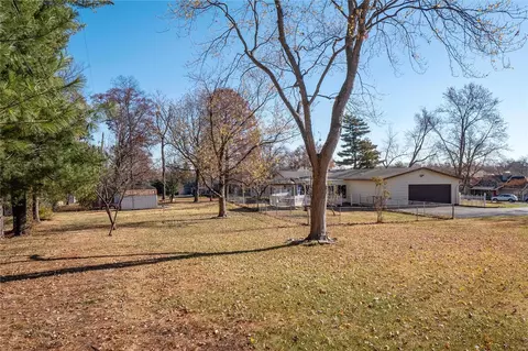 9 Elannchester Dr, Manchester, MO 63011 photo 11