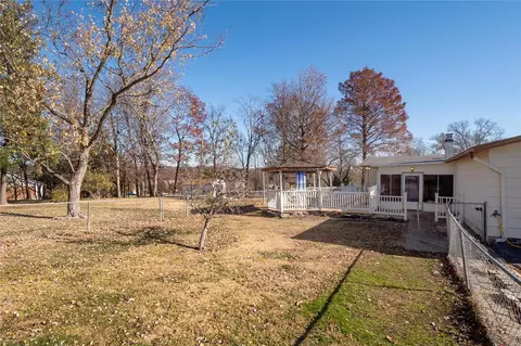 9 Elannchester Dr, Manchester, MO 63011 photo 14