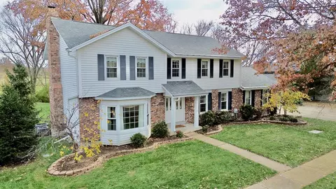 14934 Greenberry Hill Ct, Chesterfield, MO 63017