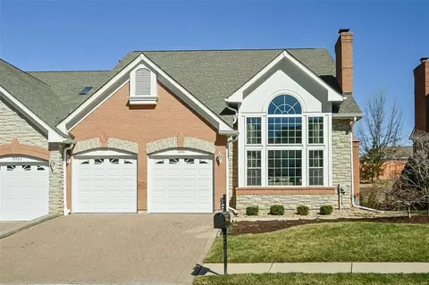 12431 Questover Manor Ct, Saint Louis, MO 63141