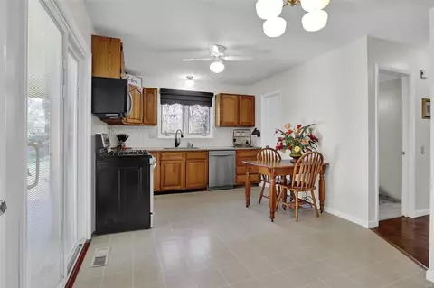 881 Braquewood Dr, Manchester, MO 63021 photo 17