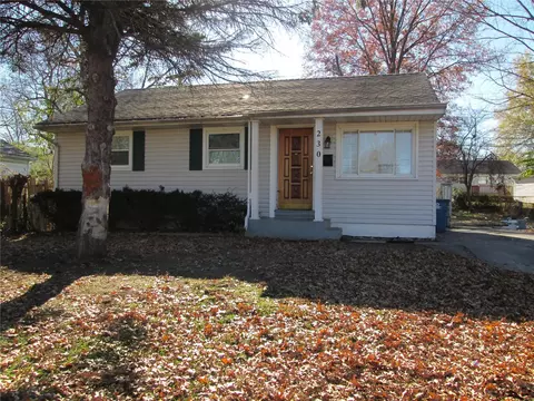 230 Shepley Dr, Saint Louis, MO 63137