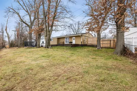 704 Auber Dr, Ballwin, MO 63011 photo 25