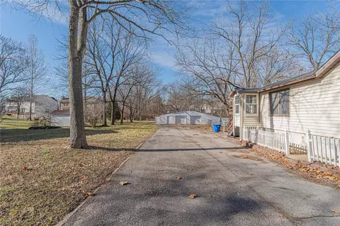 3336 Ludlow Ave, Bridgeton, MO 63044 photo 27
