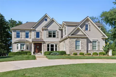 734 Champeix Ln, Saint Louis, MO 63141