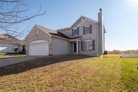 2469 Harbor Landings Cir, Saint Louis, MO 63136