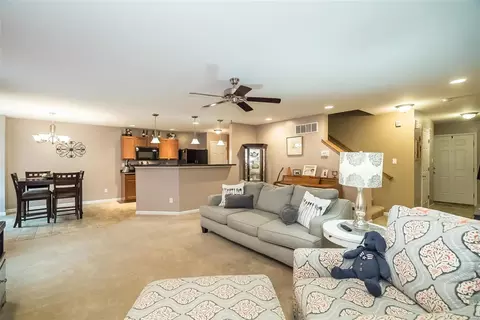 5605 Wavecrest Cir, Cottleville, MO 63304 photo 7