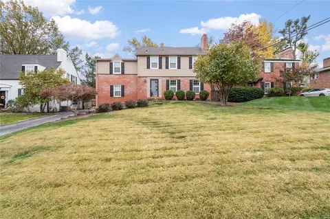 12 Beverly Dr, Olivette, MO 63132 photo 2