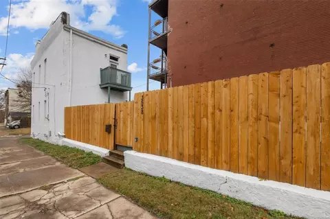 3538 Wisconsin Ave, Saint Louis, MO 63118