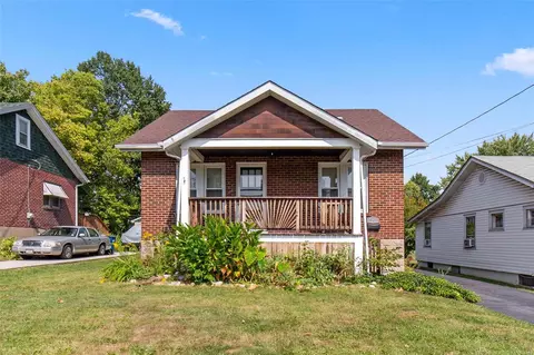 10255 Lackland Rd, Saint Louis, MO 63114