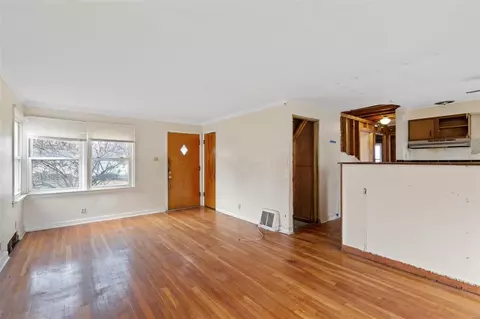 10532 Druid Dr, Saint Louis, MO 63137 photo 4