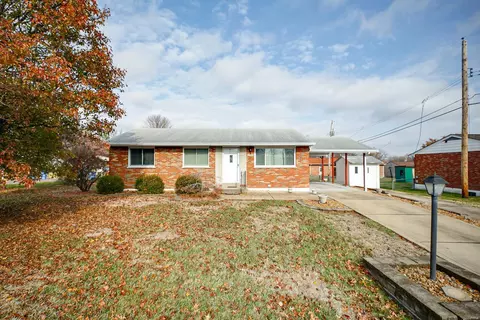 4231 Tupelo Dr, Saint Louis, MO 63125