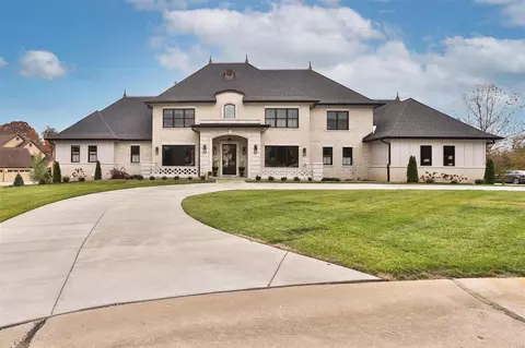 1 Devonworth Ct, Chesterfield, MO 63017