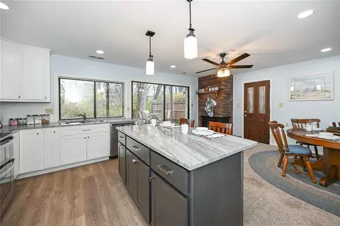 2629 Hampton Rd, Saint Charles, MO 63303 photo 13