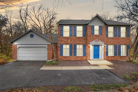 4244 Weatherton Pl, Saint Charles, MO 63304