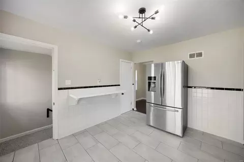6257 Garfield Ave, Berkeley, MO 63134 photo 13