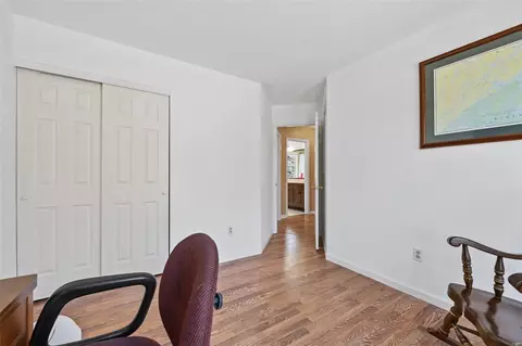 1004 Westrun Dr, Ballwin, MO 63021 photo 22