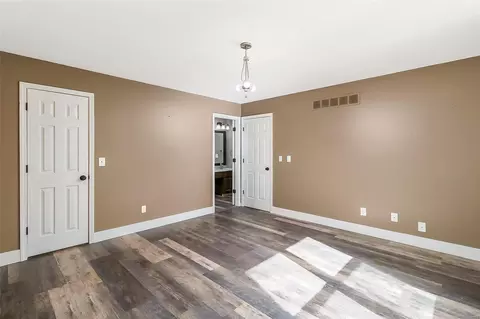 302 Birmingham Dr, O'fallon, MO 63366 photo 12