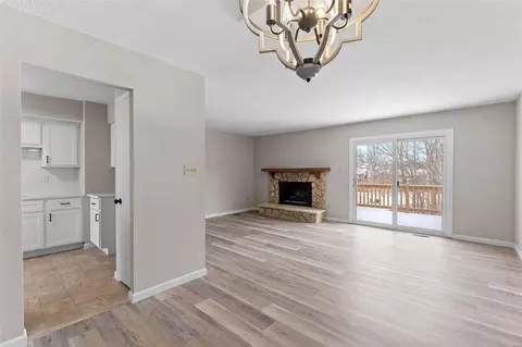 1226 Sandy Summit Dr, Ballwin, MO 63021 photo 11