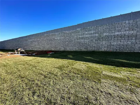 9328 Vandervoort Ct, Sappington, MO 63126 photo 24