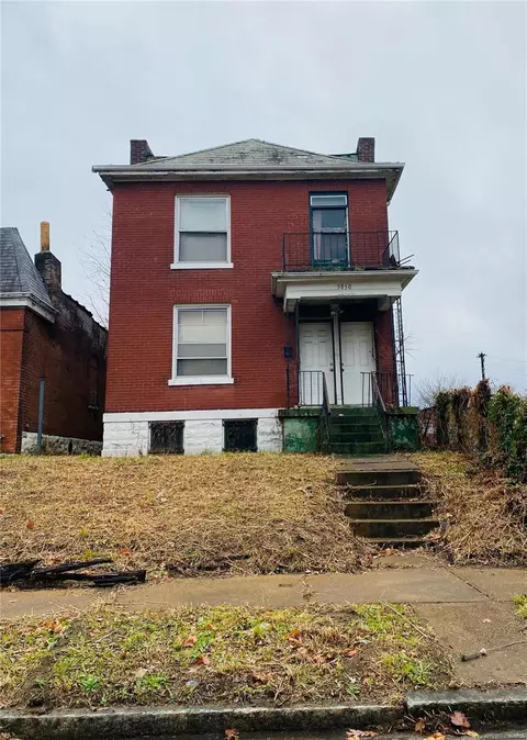 5050 Terry Ave, Saint Louis, MO 63115