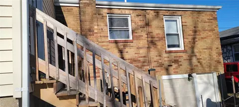 5356 Bermuda Dr, Normandy, MO 63121 photo 11