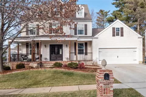 287 Dickens Farm Ln, Ballwin, MO 63021