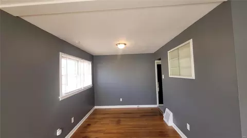 58 Fenwick, Ferguson, MO 63135 photo 5