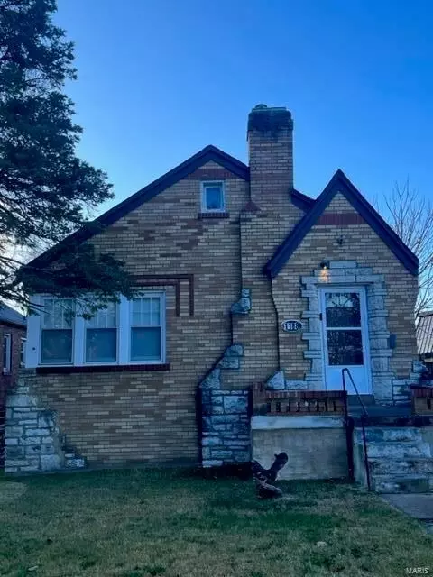 1188 Riverview Blvd, Saint Louis, MO 63147