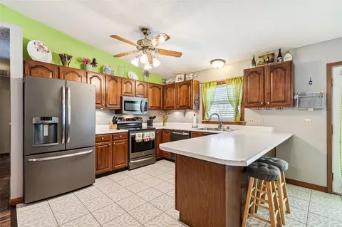 32 N Meadow Dr, O'fallon, MO 63366 photo 8