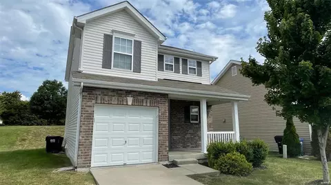 1007 Chesterfield Dr, Wentzville, MO 63385