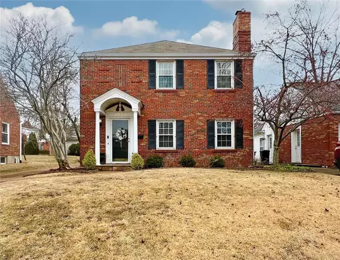1930 Parkridge Ave, Brentwood, MO 63144