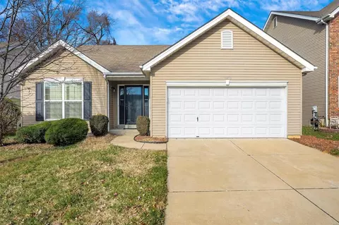 11209 Tea Olive Dr, Bridgeton, MO 63044