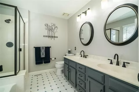 1401 Oakhall Manor Ct, Ballwin, MO 63021 photo 31