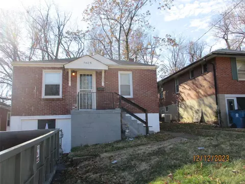 7028 Theodore Ave, Saint Louis, MO 63136