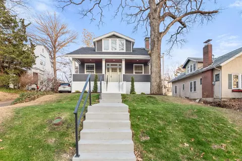 36 Summit Ave, Saint Louis, MO 63119