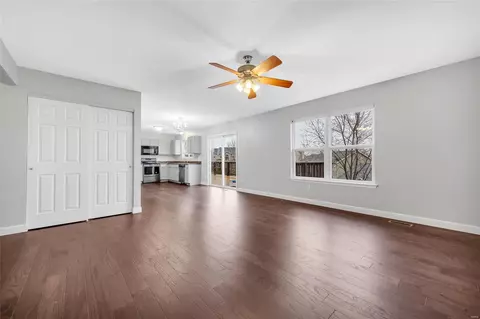 1459 Koch Rd, O'fallon, MO 63366 photo 7