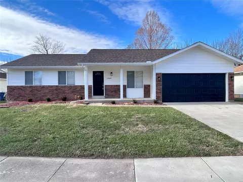 15569 Fox Plains Dr, Florissant, MO 63034