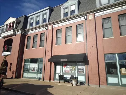 1801 Park Ave #1B, Saint Louis, MO 63104