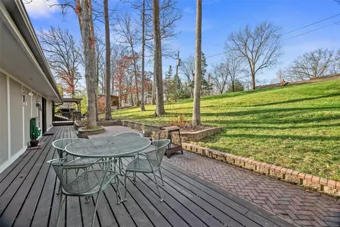 1423 Autumn Leaf Dr, Ballwin, MO 63021 photo 44