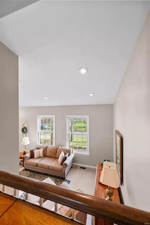 1423 Autumn Leaf Dr, Ballwin, MO 63021 photo 12