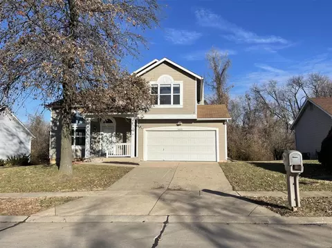 5033 Old Jamestown Forest Dr, Black Jack, MO 63033
