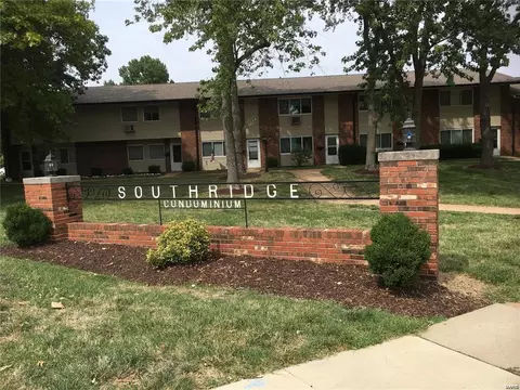 10015 Bunker Hill Dr #B, Saint Louis, MO 63123