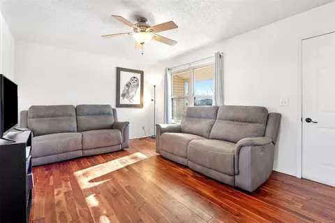 19 Holly Ct, O'fallon, MO 63366 photo 4